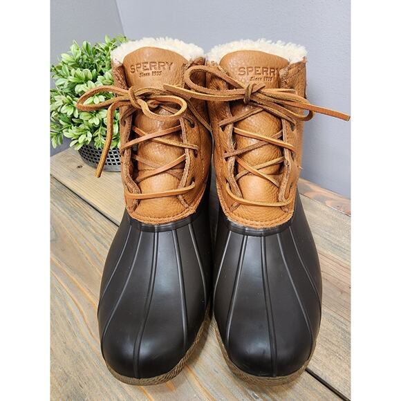 Sperry Women's Size 9 Saltwater Winter Luxe Insulated Duck Boots STS84371 - Picture 1 of 10